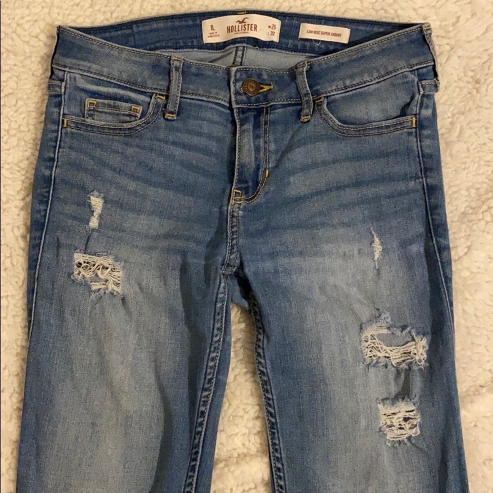 Hollister Low Rise Super Skinny Jeans